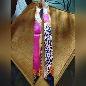 Purse scarf